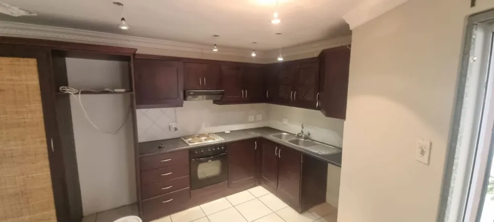 Garden cottage to rent in Glenashley - 1ND1755735
