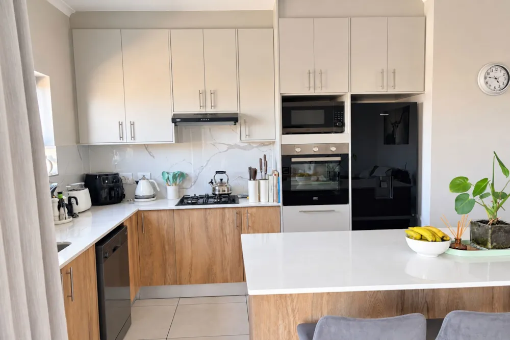Apartment to rent in Sandown, Blouberg - 1TV1755808 Apartment to rent in Sandown, Blouberg - 1TV1755808