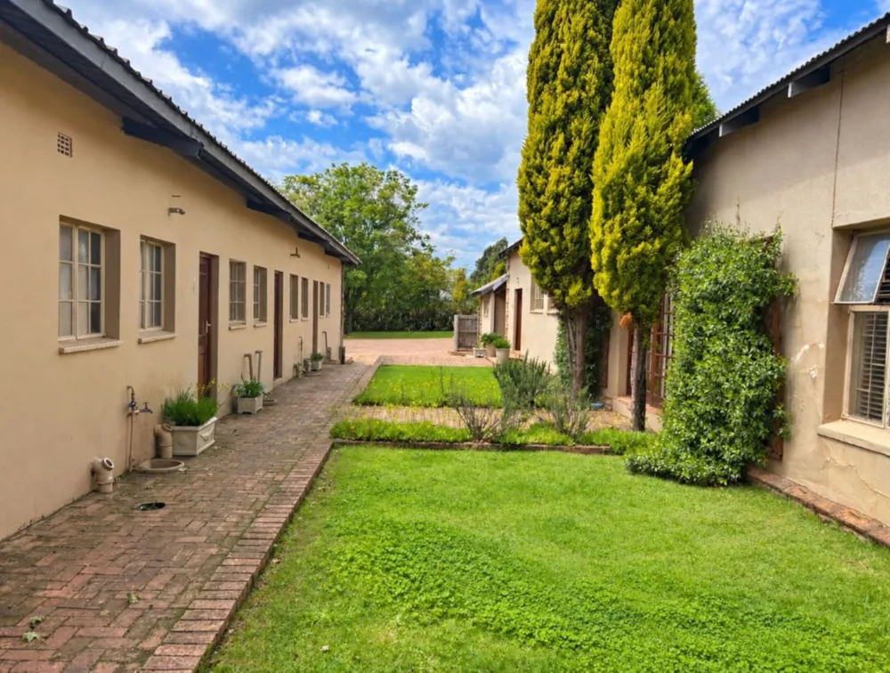 Commercial Building for sale in Dullstroom - 1DS1755767 Commercial Building for sale in Dullstroom - 1DS1755767