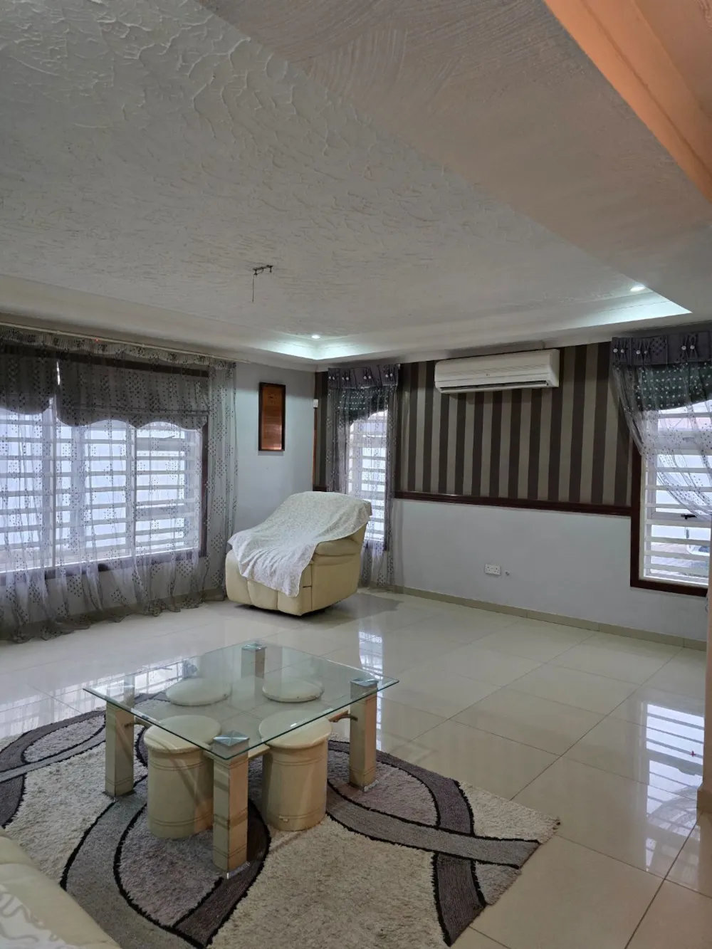 House to rent in Block 6, Botswana - 3BO1755778