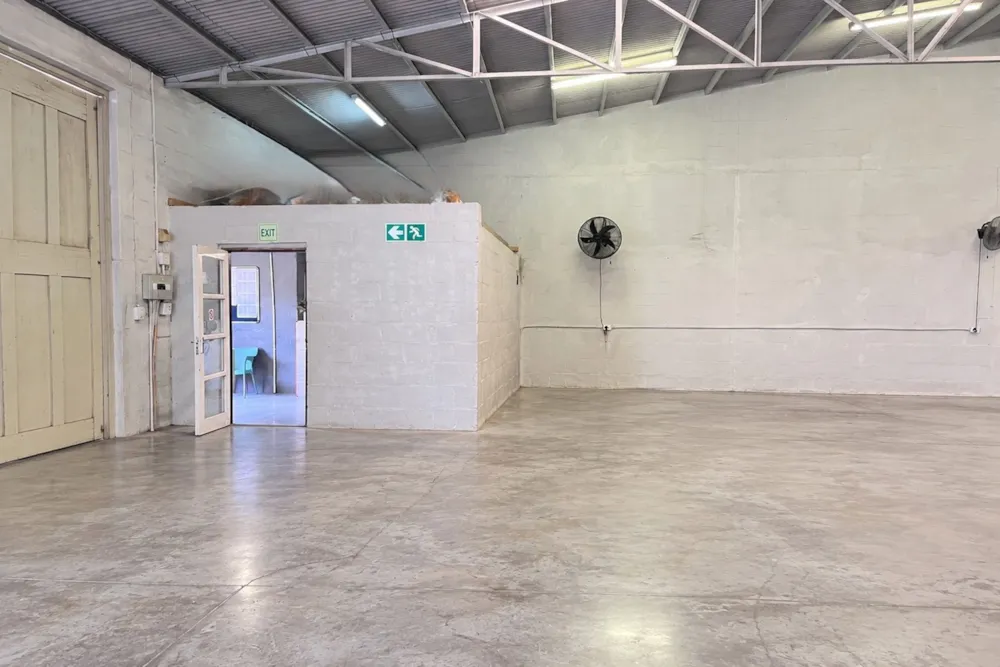 Commercial industrial property to rent in Swakopmund Industrial Ext 10, Namibia - 3NM1756244