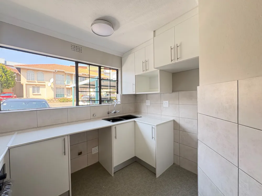 Apartment to rent in Midrand - MDL1755784