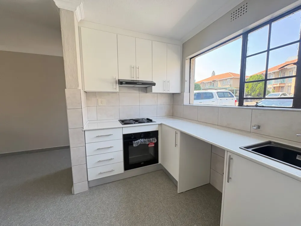 Apartment to rent in Midrand - MDL1755784