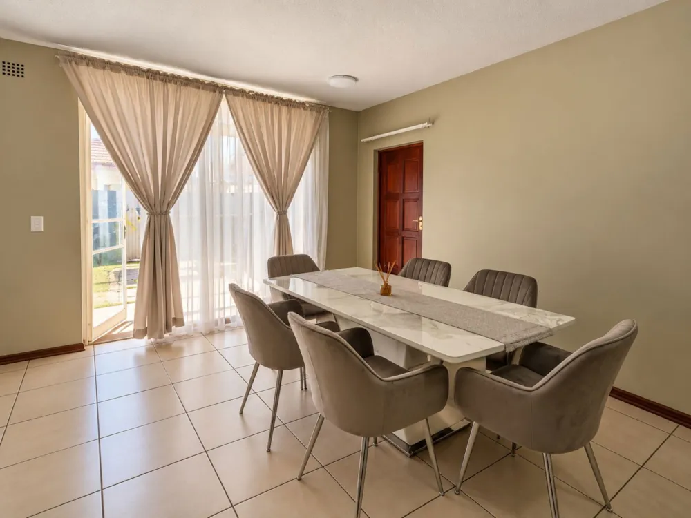 Townhouse for sale in Potchefstroom - 1PCH1756060