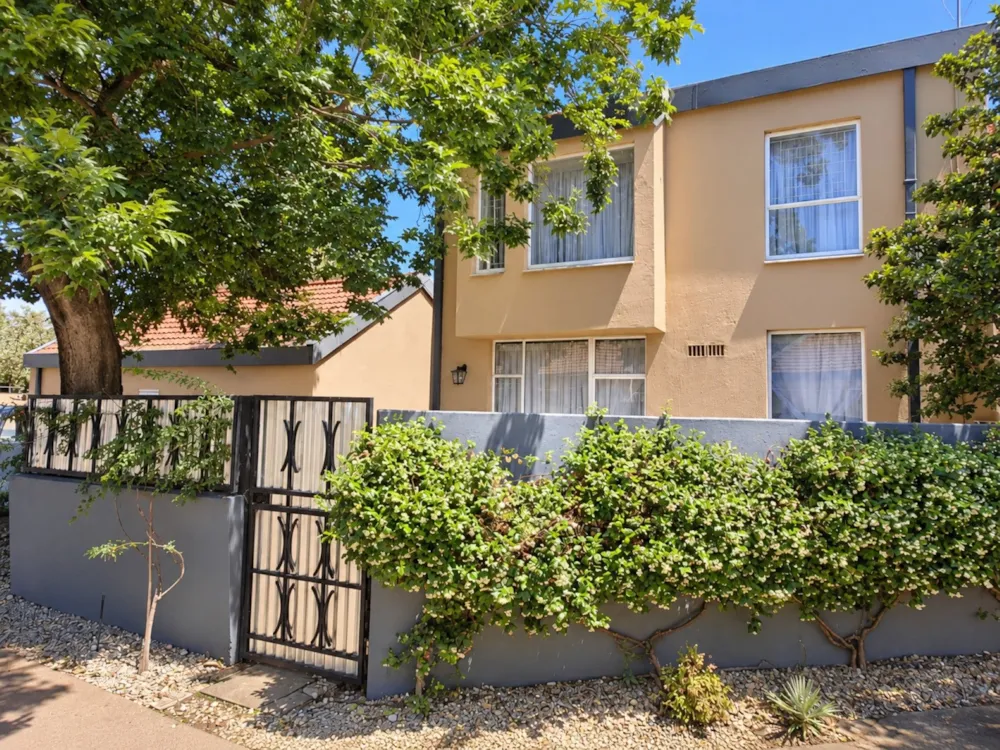 Townhouse for sale in Potchefstroom - 1PCH1756060