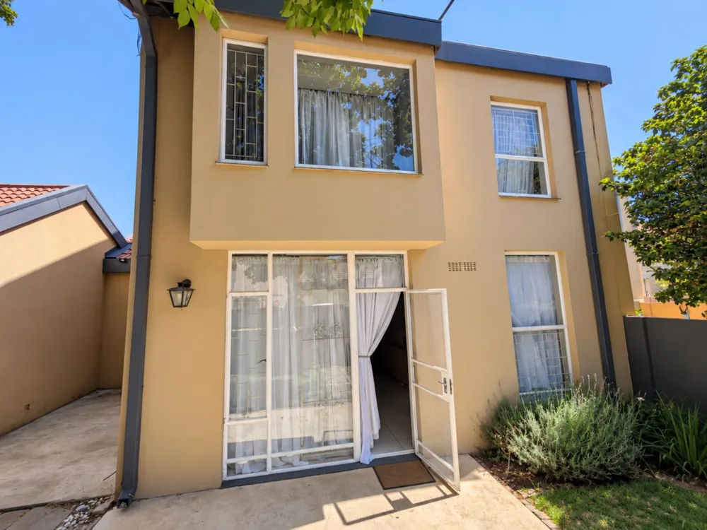 Townhouse for sale in Potchefstroom - 1PCH1756060