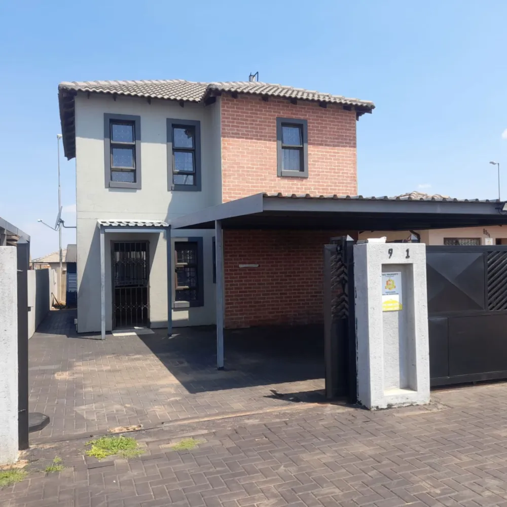 House for sale in Soshanguve VV - PTM1755813 House for sale in Soshanguve VV - PTM1755813