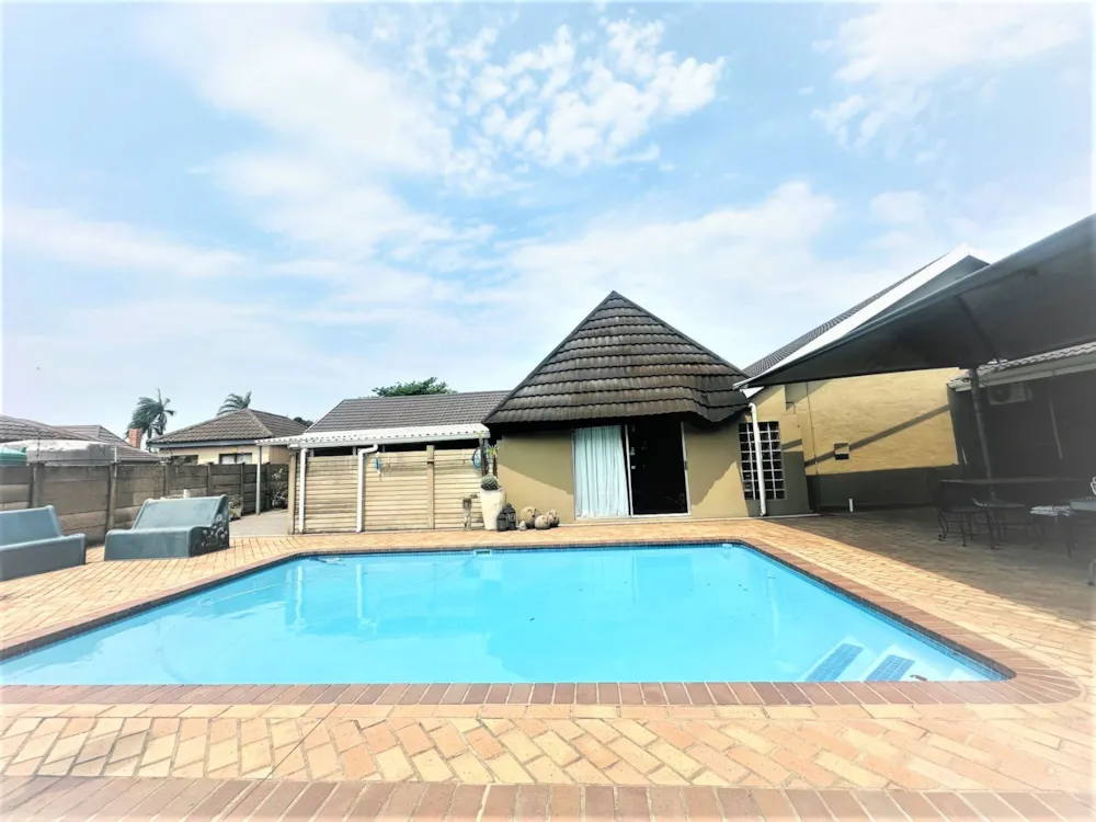 House for sale in Veldenvlei - 1RY1755921 House for sale in Veldenvlei - 1RY1755921