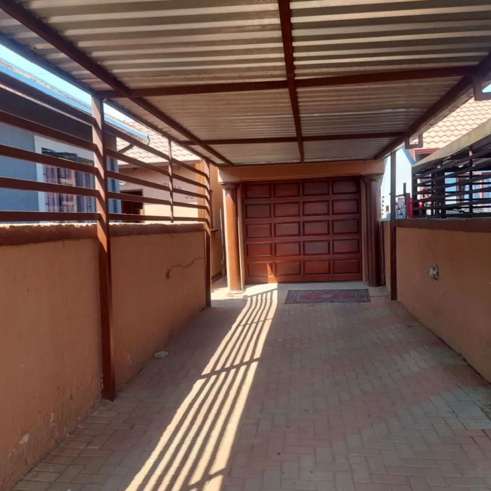 House for sale in Soshanguve East - PTM1756012 House for sale in Soshanguve East - PTM1756012
