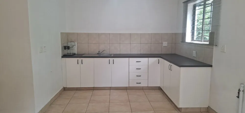 Garden cottage to rent in Winston Park - 1KF1756033
