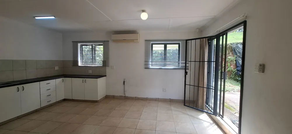 Garden cottage to rent in Winston Park - 1KF1756033