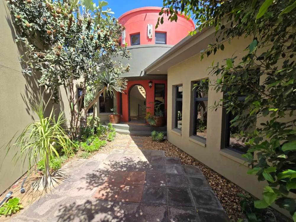 House for sale in Long Beach, Namibia - 3NM1756114 House for sale in Long Beach, Namibia - 3NM1756114