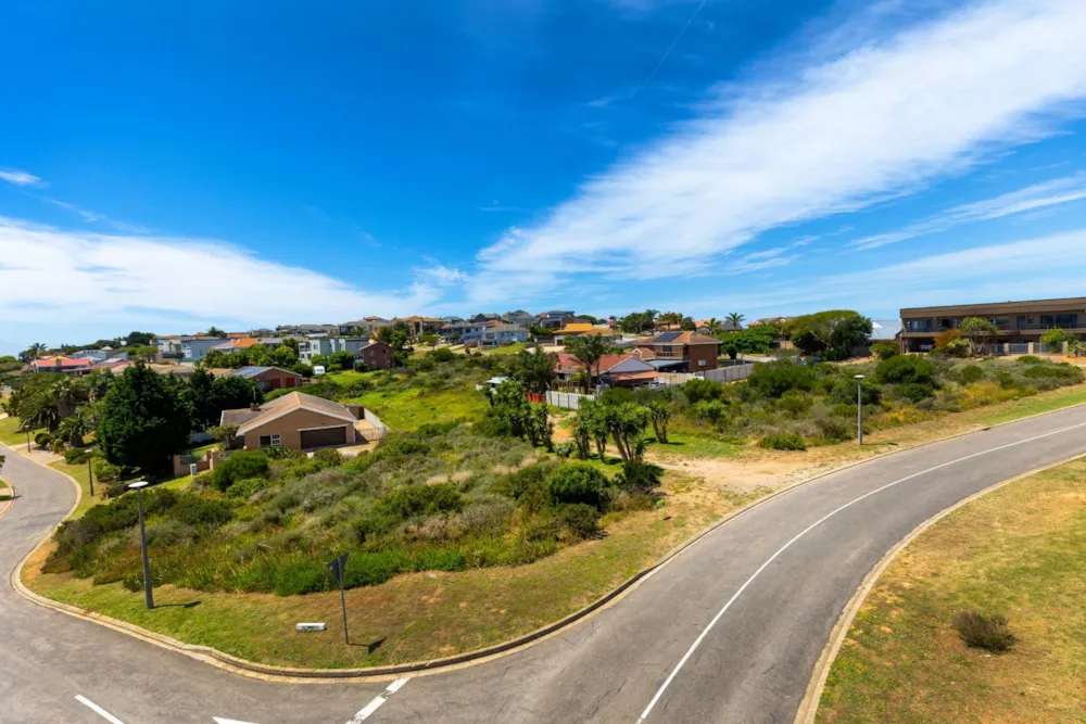 Residential vacant land for sale in Hartenbos Heuwels - 1MB1756314