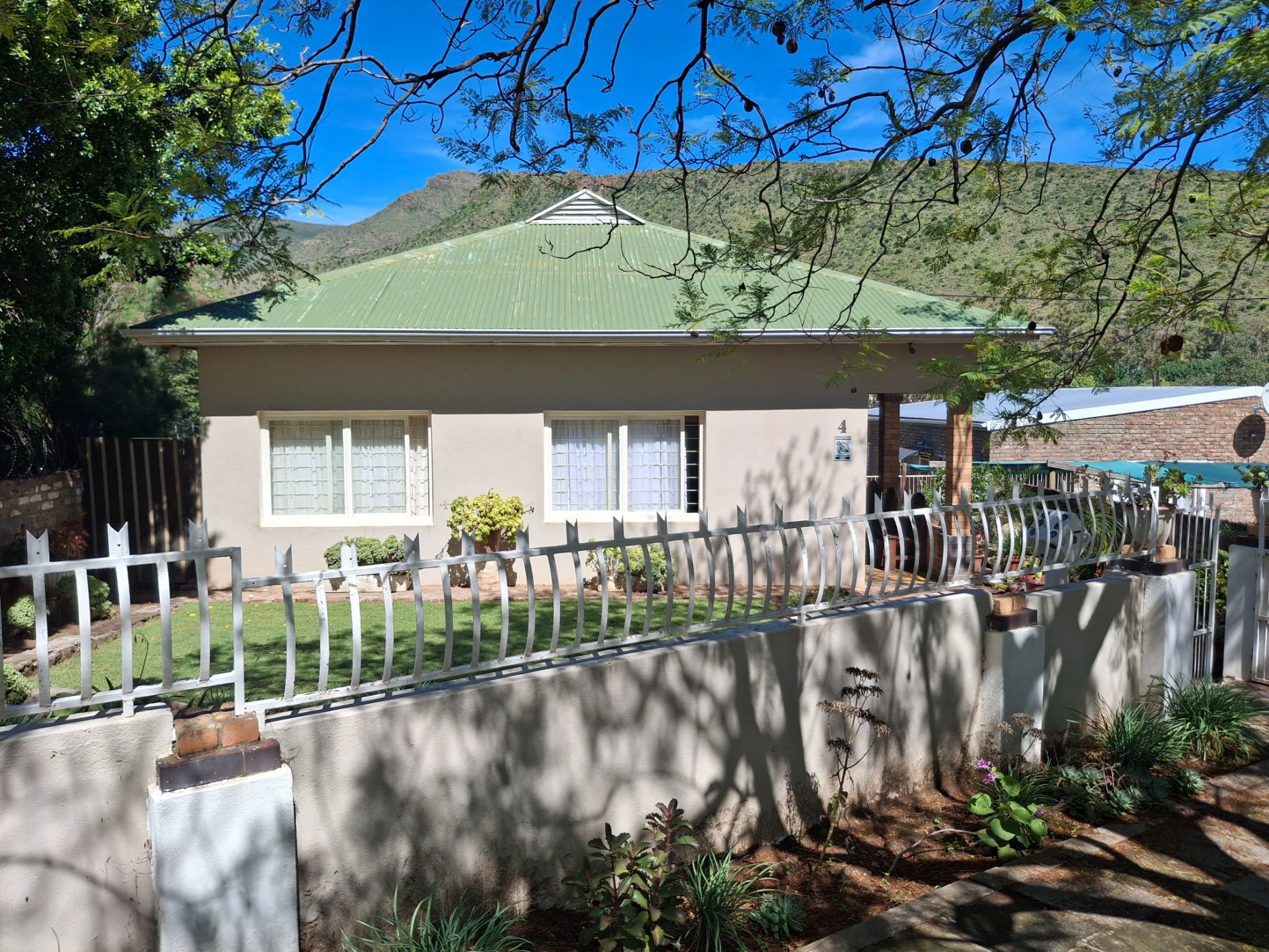 House for sale in Graaff-Reinet - 1KK1756242