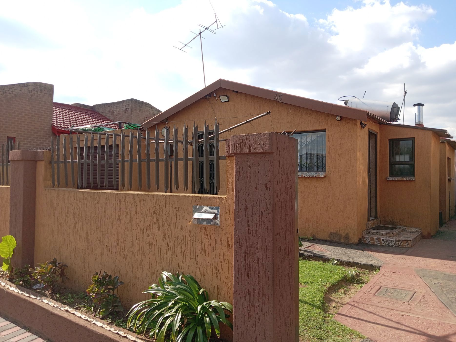 House for sale in Sebokeng - 1VT1756099