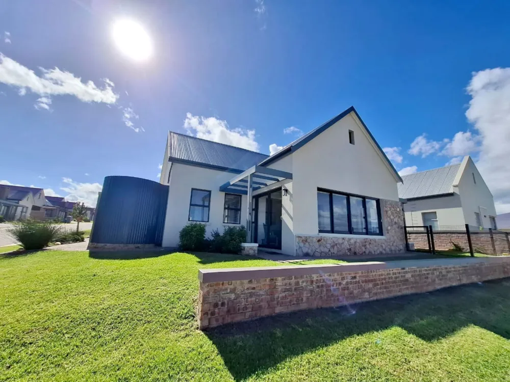 Retirement home to rent in Renosterbos Estate - 1MB1756110