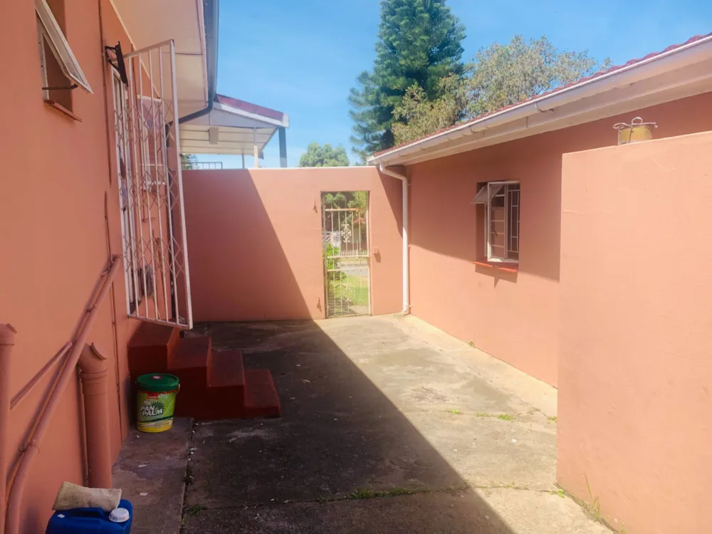 House for sale in King Williams Town (Qonce) - 1MH1756154 House for sale in King Williams Town (Qonce) - 1MH1756154