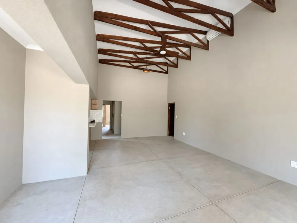 House to rent in Hoedspruit - 1HS1756170 House to rent in Hoedspruit - 1HS1756170