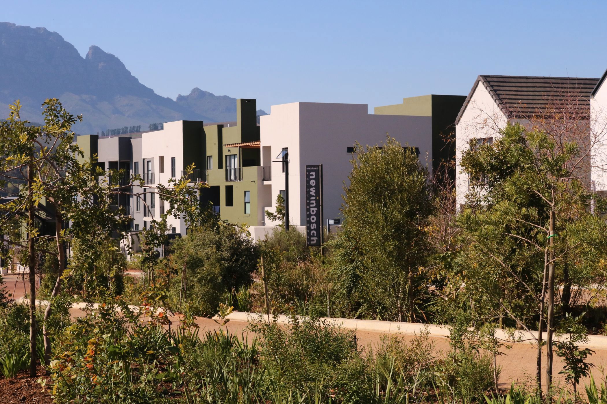 House to rent in Newinbosch - STL1756790