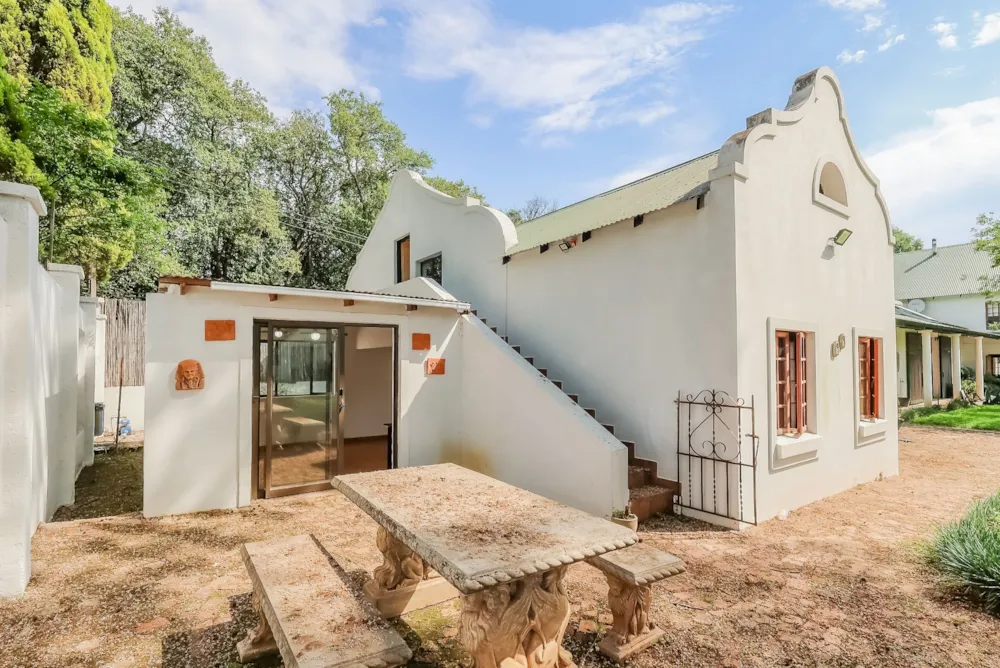 Apartment to rent in Skeerpoort - 1HR1756325 Apartment to rent in Skeerpoort - 1HR1756325