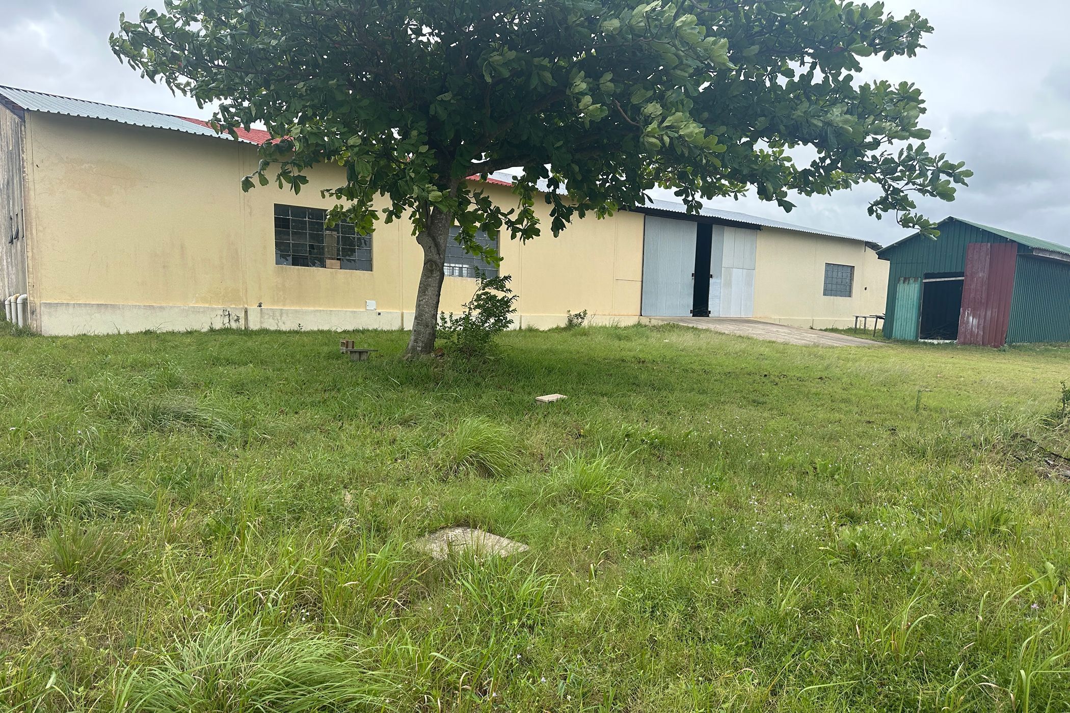 Commercial Building for sale in Bilene, Mozambique - 3MQ1756323