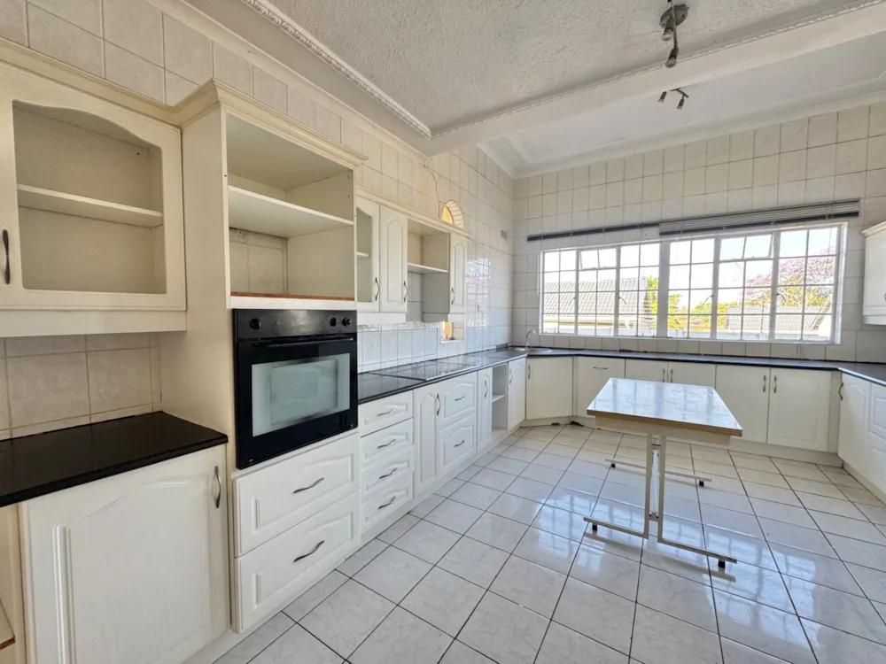 House to rent in Borrowdale, Zimbabwe - 3ZB1756493 House to rent in Borrowdale, Zimbabwe - 3ZB1756493