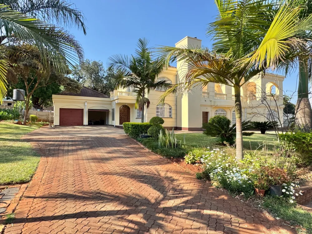 House to rent in Borrowdale, Zimbabwe - 3ZB1756493 House to rent in Borrowdale, Zimbabwe - 3ZB1756493