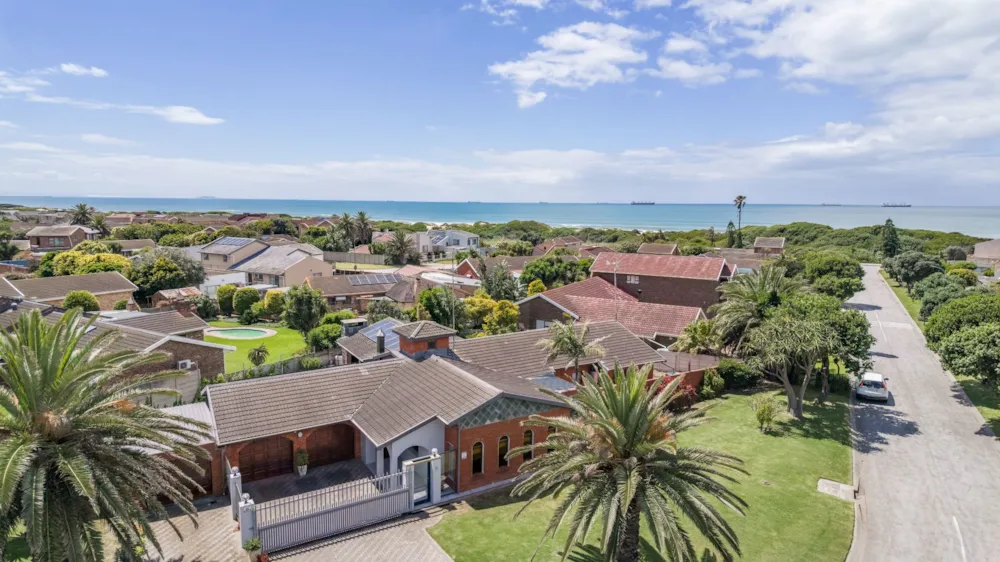 House for sale in Bluewater Bay, Port Elizabeth, Gqeberha - 1PLZ1756740