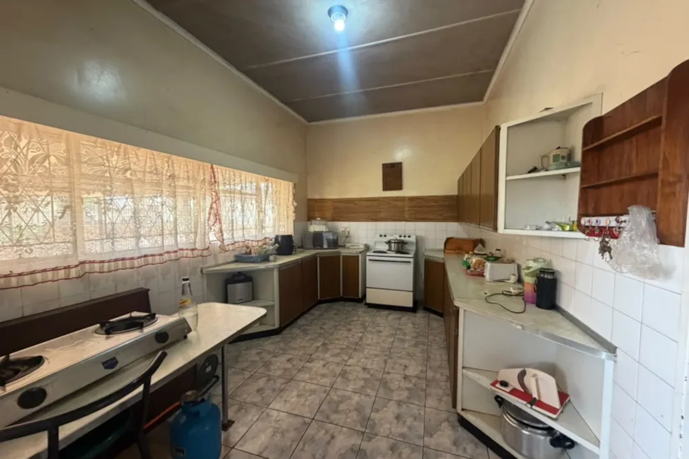 House for sale in Parklands, Bulawayo, Zimbabwe - 3ZB1756472 House for sale in Parklands, Bulawayo, Zimbabwe - 3ZB1756472