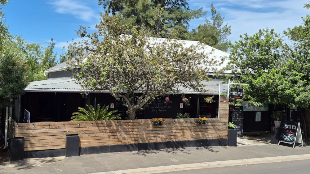 Commercial Building for sale in Riebeek Kasteel - RV1756486 Commercial Building for sale in Riebeek Kasteel - RV1756486