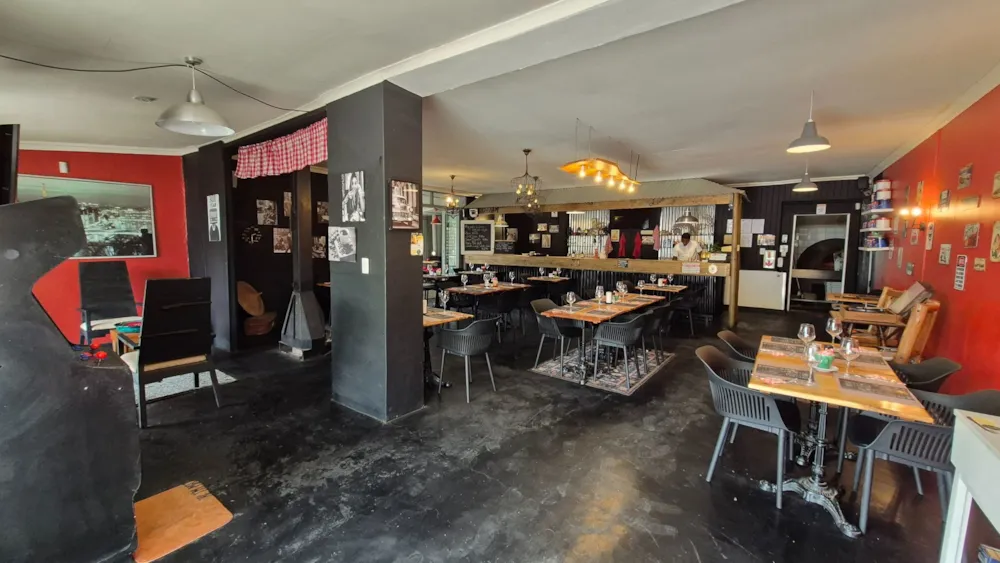 Commercial Building for sale in Riebeek Kasteel - RV1756486 Commercial Building for sale in Riebeek Kasteel - RV1756486