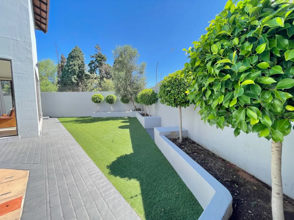 Townhouse for sale in  Vanderbijlpark SW 5 - 1VT1756534