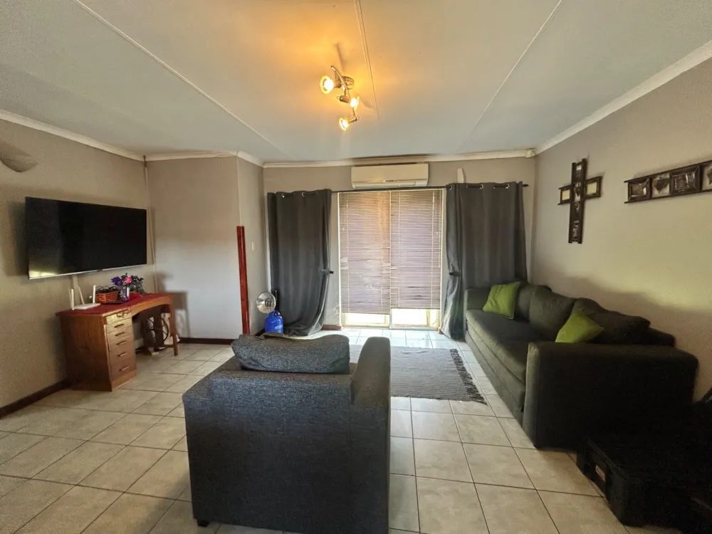 House for sale in Minerva Gardens - 1KJ1756555