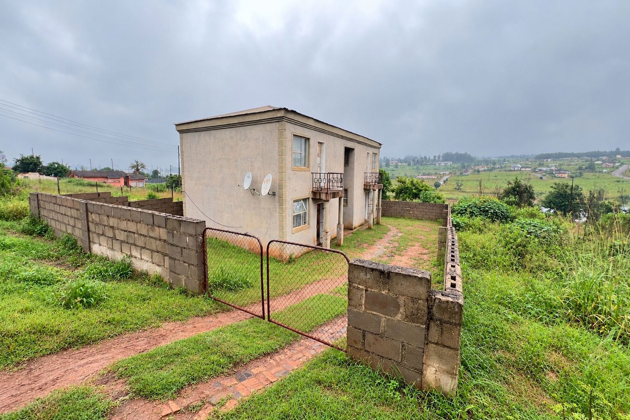 Double-storey apartment for sale in Nhlangano, Eswatini - 3ES1756566