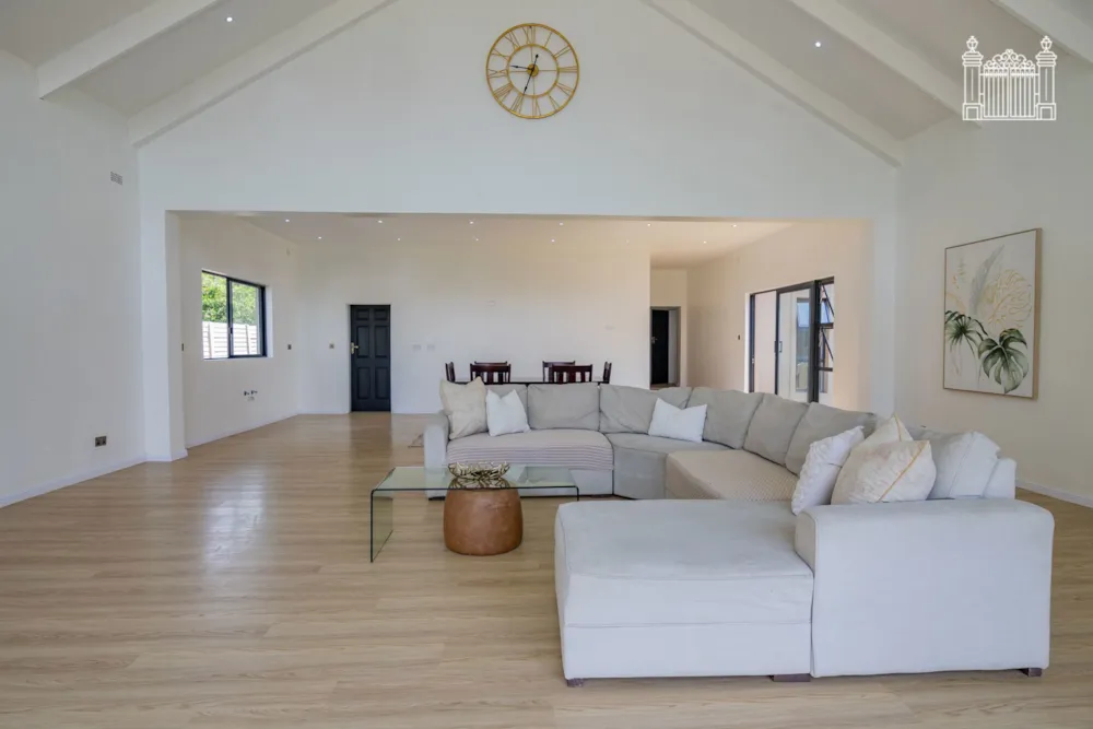 Single-storey cluster for sale in Vainona, Zimbabwe - 3ZB1756580