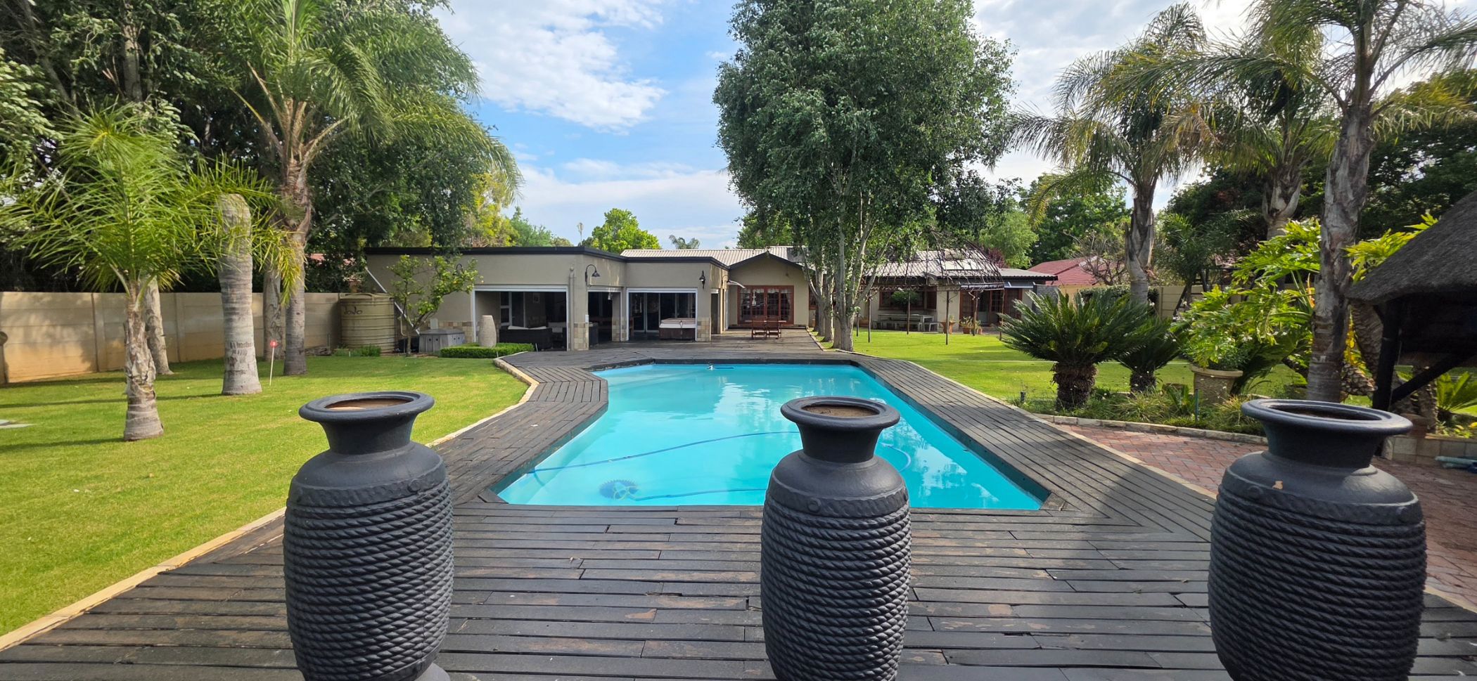 House for sale in Jim Fouche Park - 1WM1756688