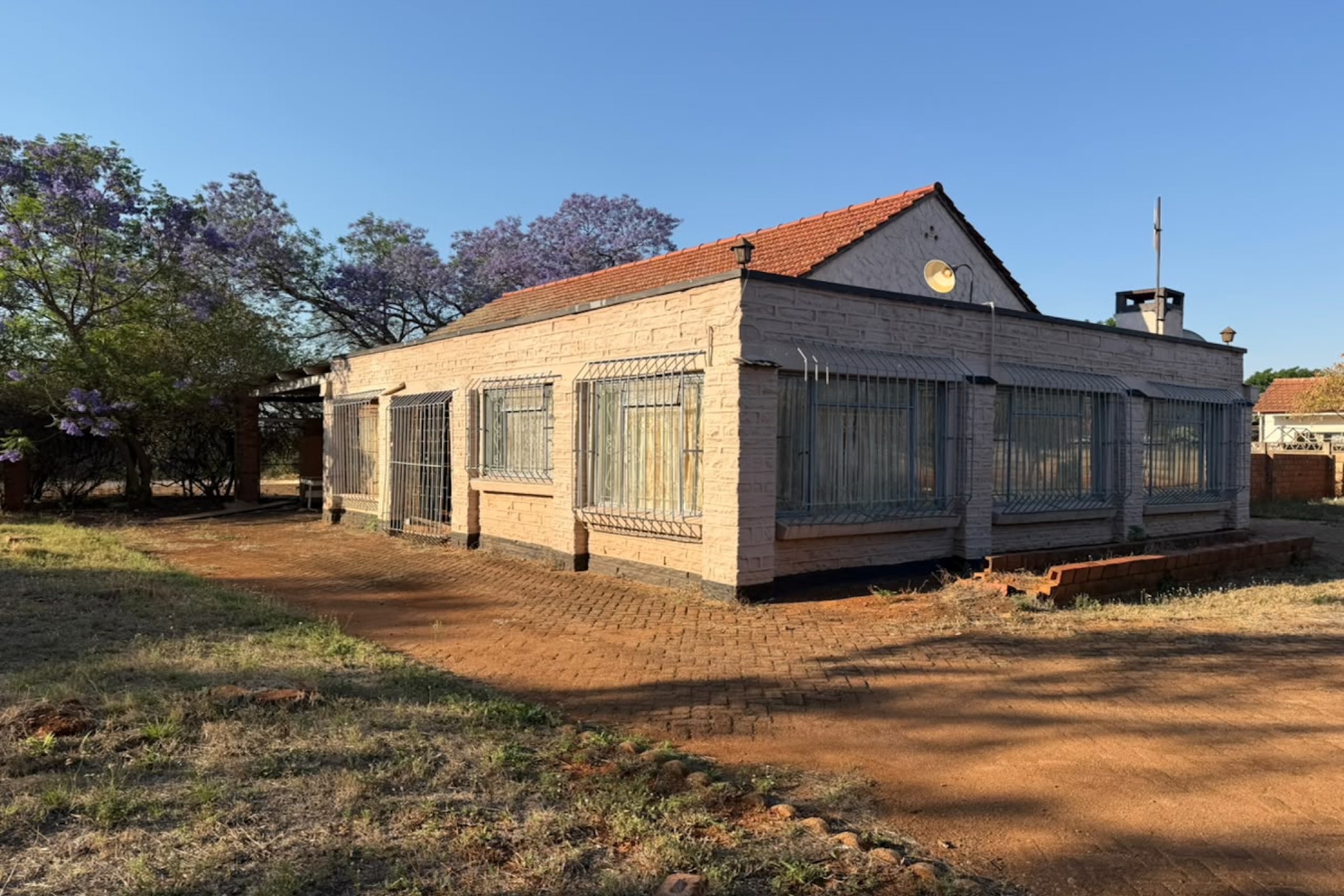 House for sale in Kumalo, Bulawayo, Zimbabwe - 3ZB1756702
