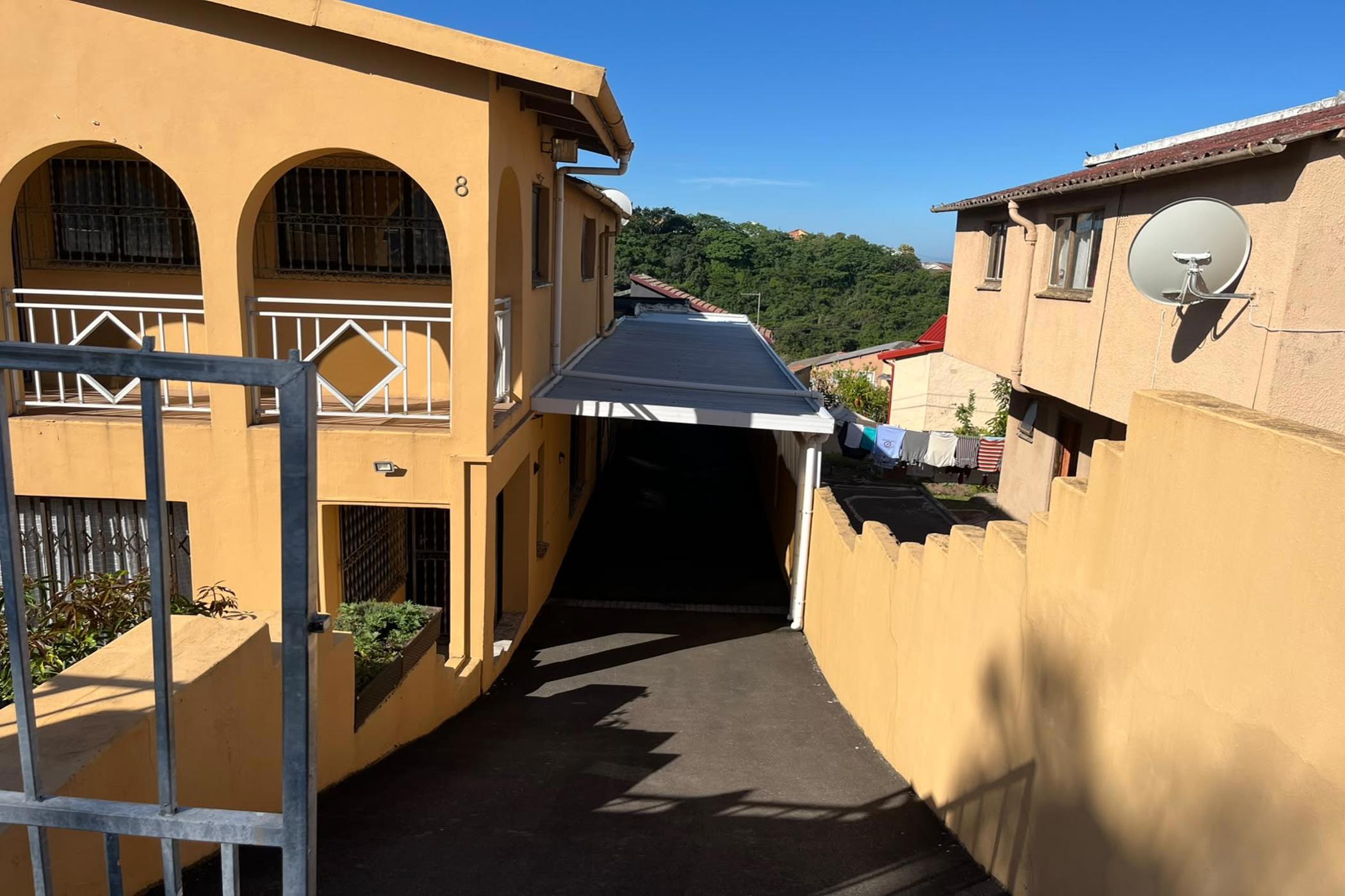House for sale in Chatsworth, KwaZulu-Natal - 1WP1756719