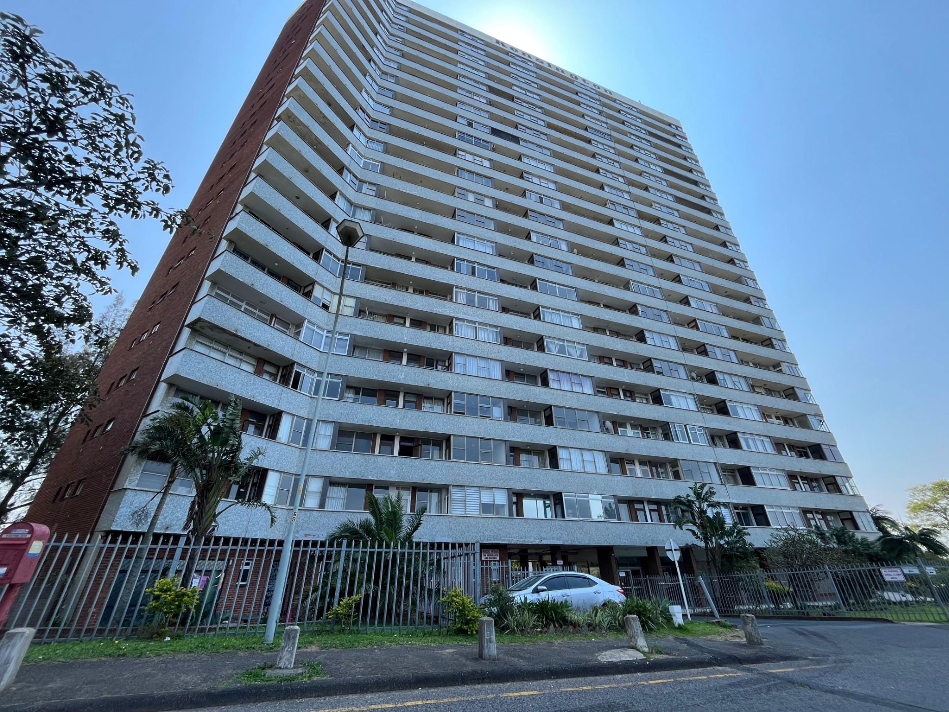 Apartment to rent in Morningside, Durban - 1DBN1756911