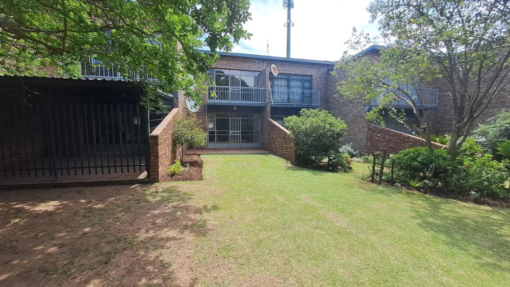 Double-storey apartment for sale in Middelburg Central (Mpumalanga Central)  - 1MD1756816