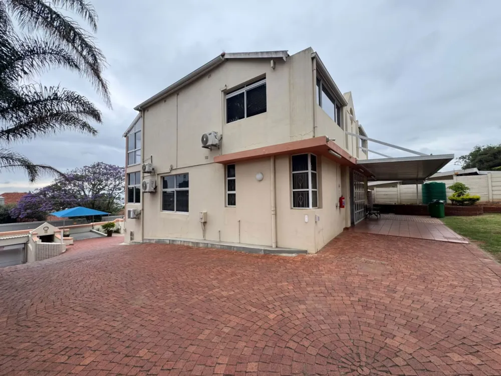 Double-storey house for sale in Essenwood - 1DBN1756865