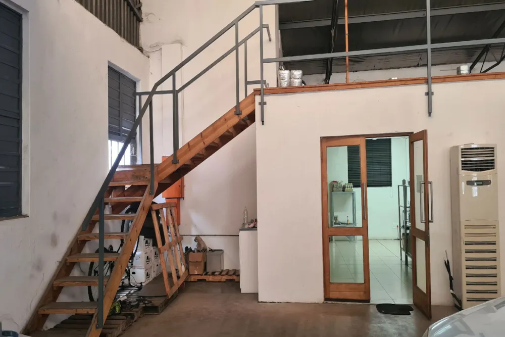 Commercial industrial property to rent in Mbombela Industrial (Nelspruit Industrial) - 1NS1756883 Commercial industrial property to rent in Mbombela Industrial (Nelspruit Industrial) - 1NS1756883