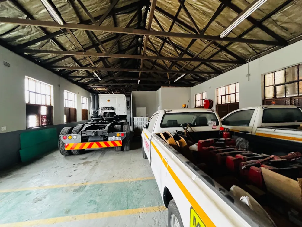 Commercial industrial property for sale in Witbank (eMalahleni) - 1WD1756964 Commercial industrial property for sale in Witbank (eMalahleni) - 1WD1756964