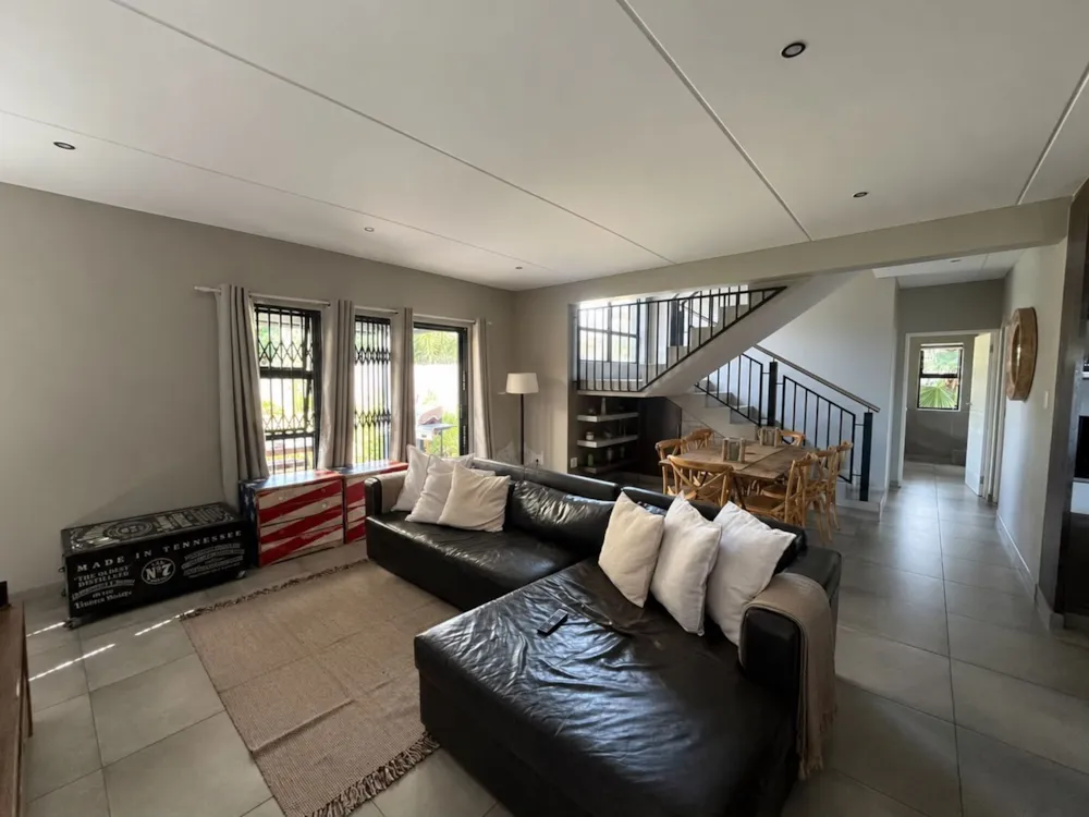 Townhouse for sale in Spitskop - 1BX1756988 Townhouse for sale in Spitskop - 1BX1756988