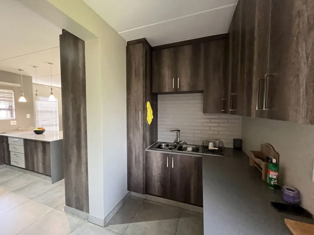 Townhouse for sale in Spitskop - 1BX1756988 Townhouse for sale in Spitskop - 1BX1756988