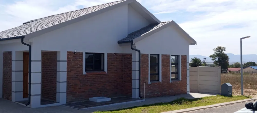 House for sale in Albertinia - 1SR1757198