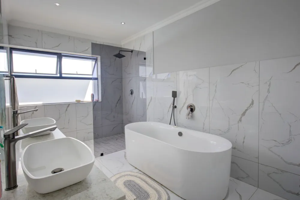 House for sale in Hartenbos Heuwels - 1MB1755701 House for sale in Hartenbos Heuwels - 1MB1755701