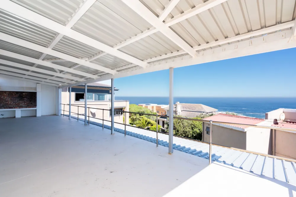 House for sale in Yzerfontein - LA1754028 House for sale in Yzerfontein - LA1754028