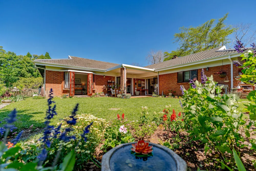 Townhouse for sale in Kloof - 1KF1756131 Townhouse for sale in Kloof - 1KF1756131