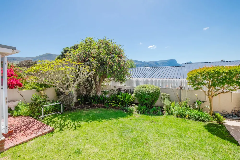 Townhouse for sale in Constantia Upper - KW1754885 Townhouse for sale in Constantia Upper - KW1754885